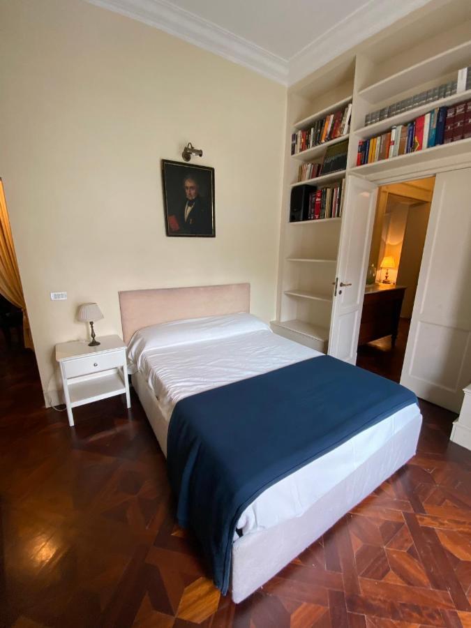 Royal Apartment In San Domenico Maggiore Naples Exterior photo