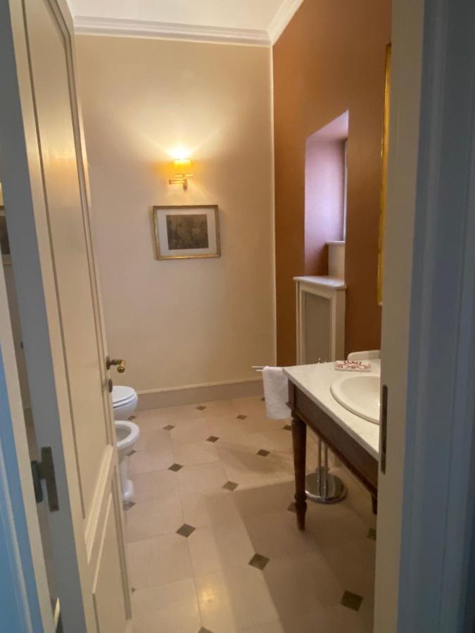 Royal Apartment In San Domenico Maggiore Naples Exterior photo
